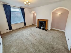 Living Room- click for photo gallery